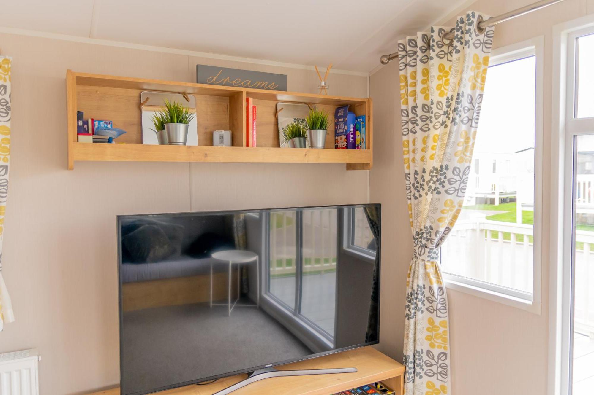 64 Lancaster The Lazy Willow 3 Bedroom Hot Tub Caravan Tattershall Lakes Экстерьер фото